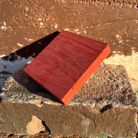 Redheart Pre-Cut 3" Squares For Laminate Palm Swells